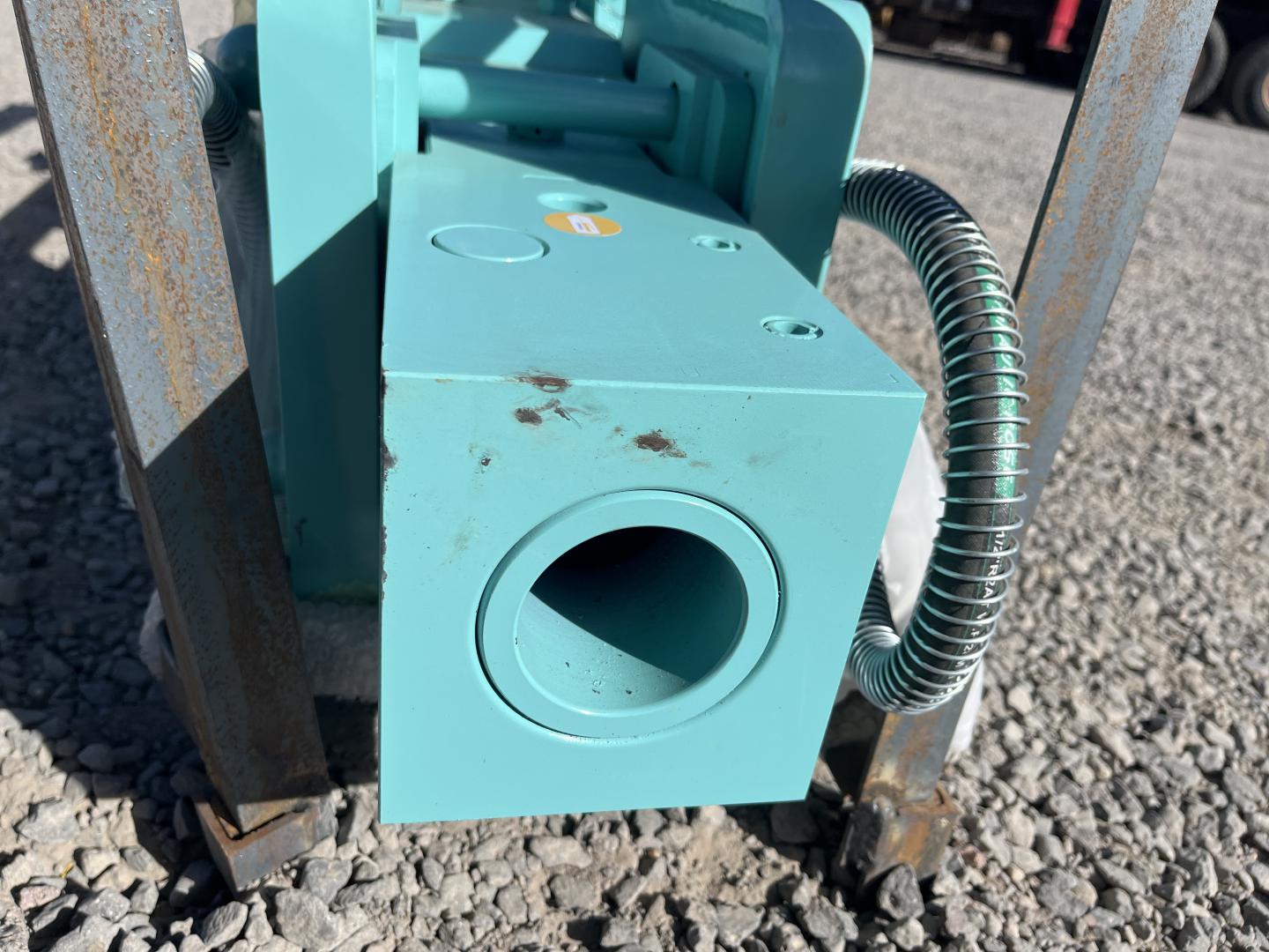 ./imagenes/INVOICE/2019/17952/MARTILLO HIDRAULICO (5).JPG